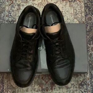 Rockport Men’s Down Town Loft Blucher Sneaker * Size 11